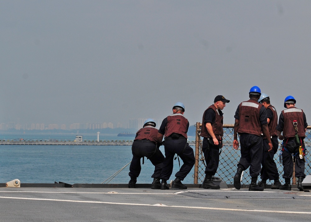 USS Blue Ridge operations in Singapore