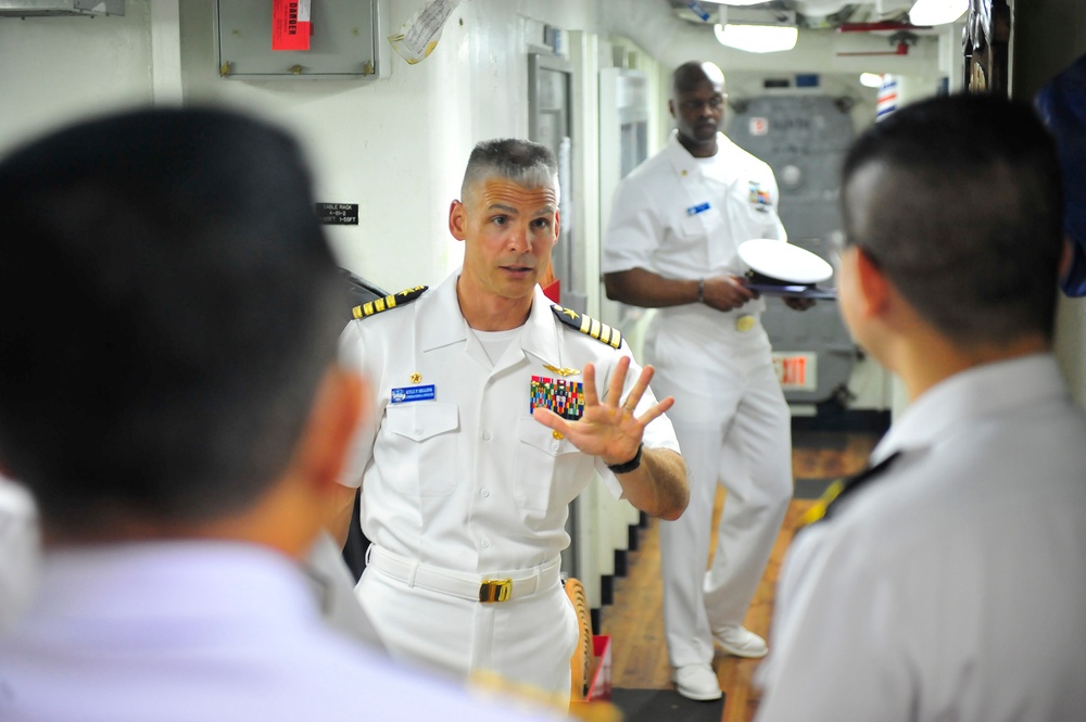 USS Blue Ridge operations in Singapore