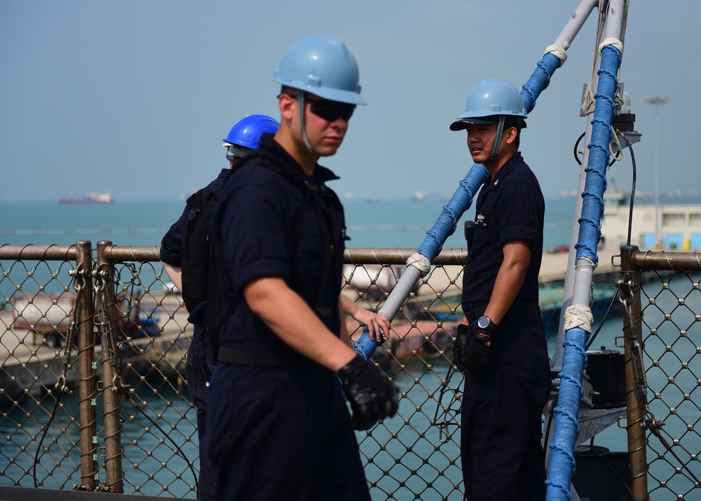 USS Blue Ridge operations in Singapore