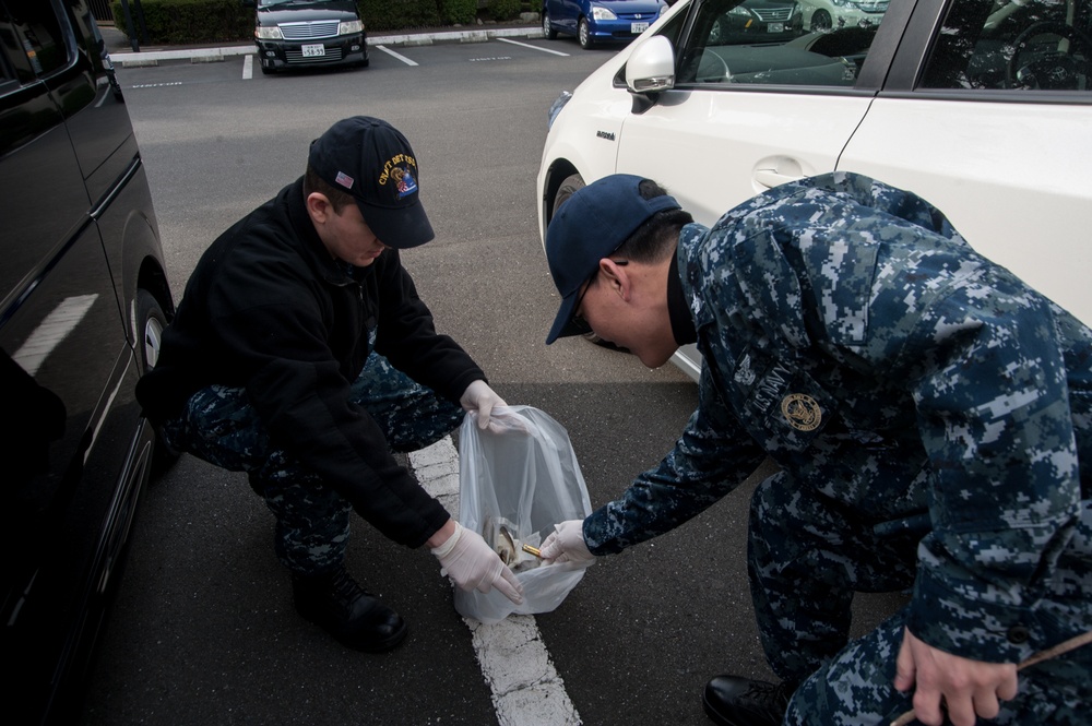 NAF Atsugi holds cleanup operation