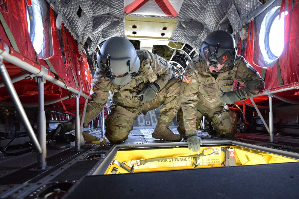 Field Artillery, 2CR, conducts sling load training with M777 Howitzers