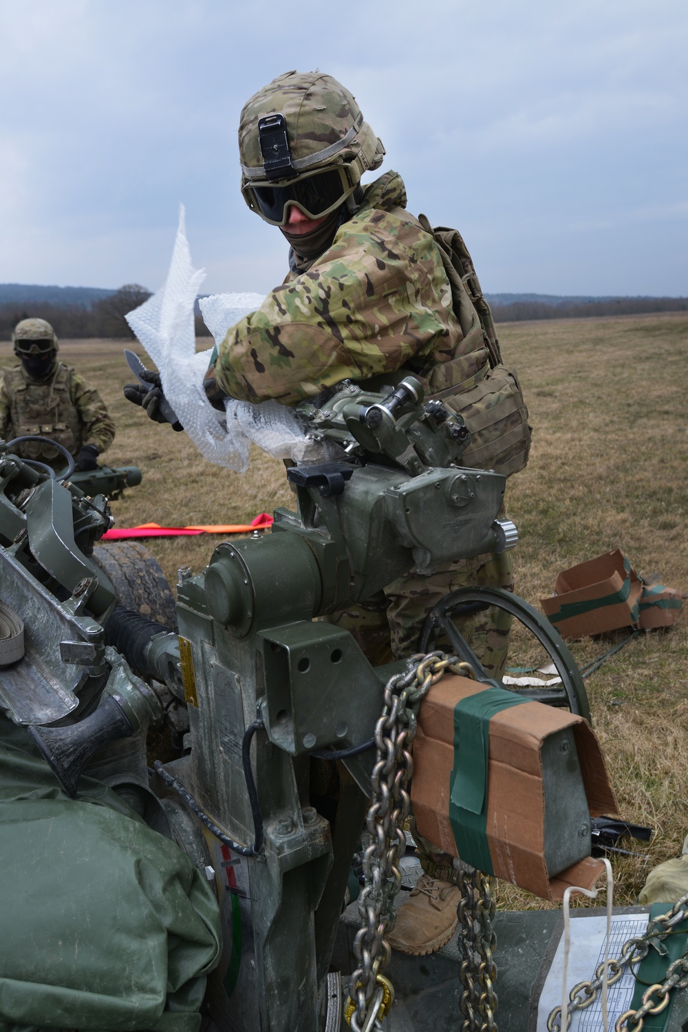 Field Artillery, 2CR, conducts sling load training with M777 Howitzers