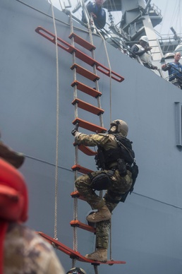 Navy, Coast Guard conduct fisheries boardings, promote regional stability in Pacific