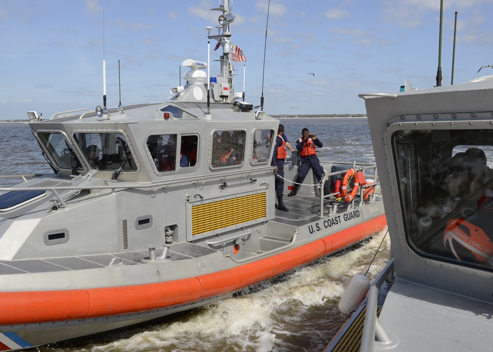 Delegation visits Gulfport-based US Coast Guard units