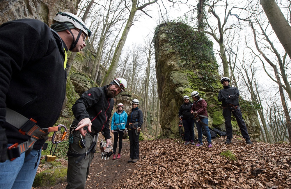 Protect yourself against TBI – climbing addition
