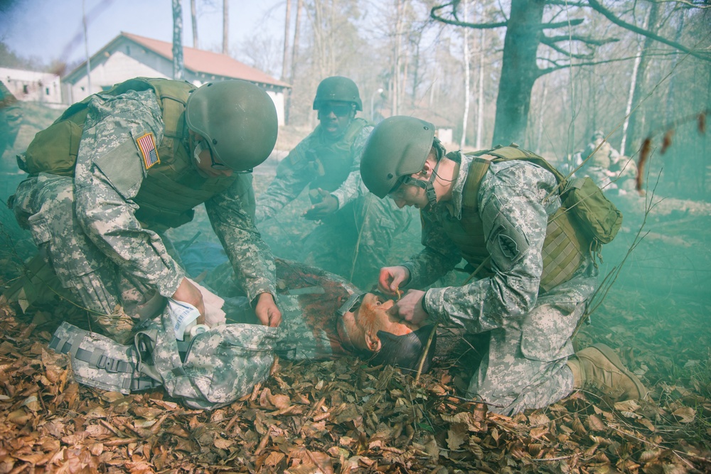 Combat lifesaver course held at Boeblingen Local Training Area