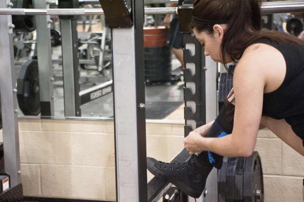 La Muerte lifts; Airman pursues powerlifting conquest