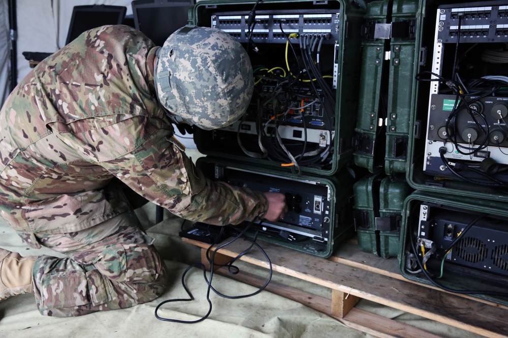 44th ESB conducts sling load training