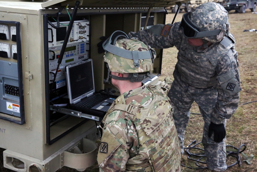 44th ESB conducts sling load training