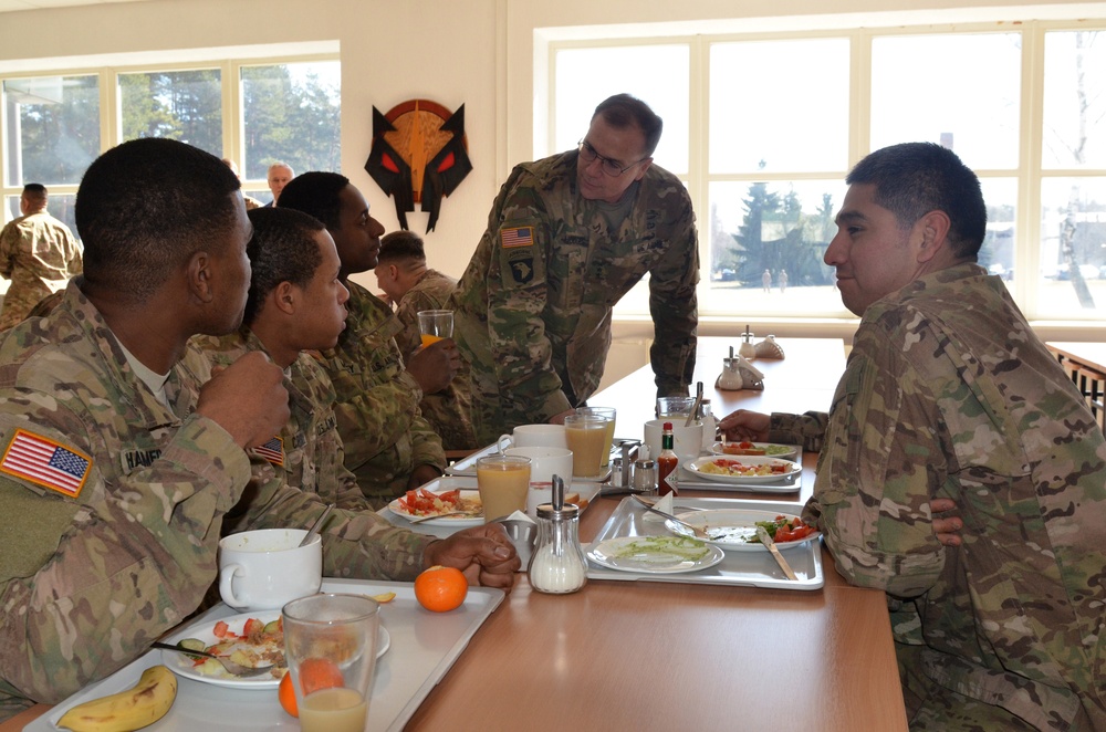 USAREUR commander visits Soldiers in Lithuania