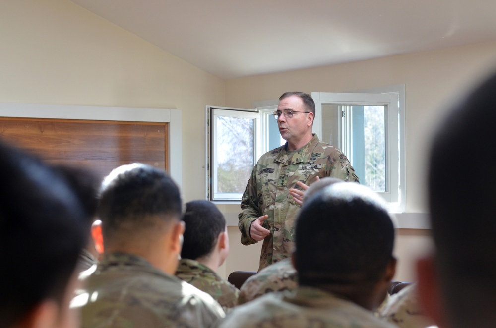 USAREUR commander visits Soldiers in Lithuania