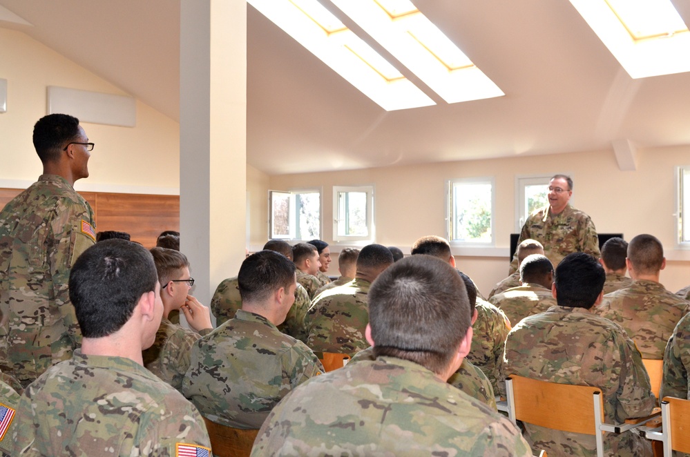 USAREUR commander visits Soldiers in Lithuania