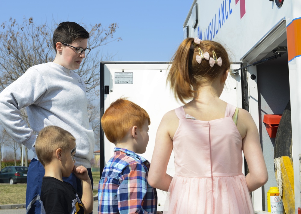 Aviano celebrates American Red Cross Month
