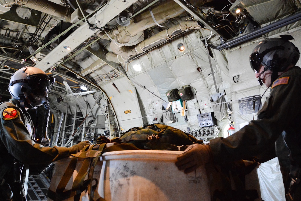 180th Airlift Squadron performs air drop