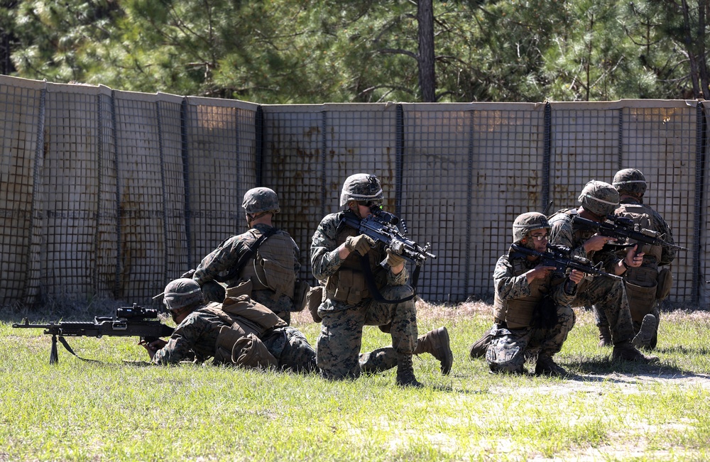 Combat engineers build, breach, shoot in unit competition