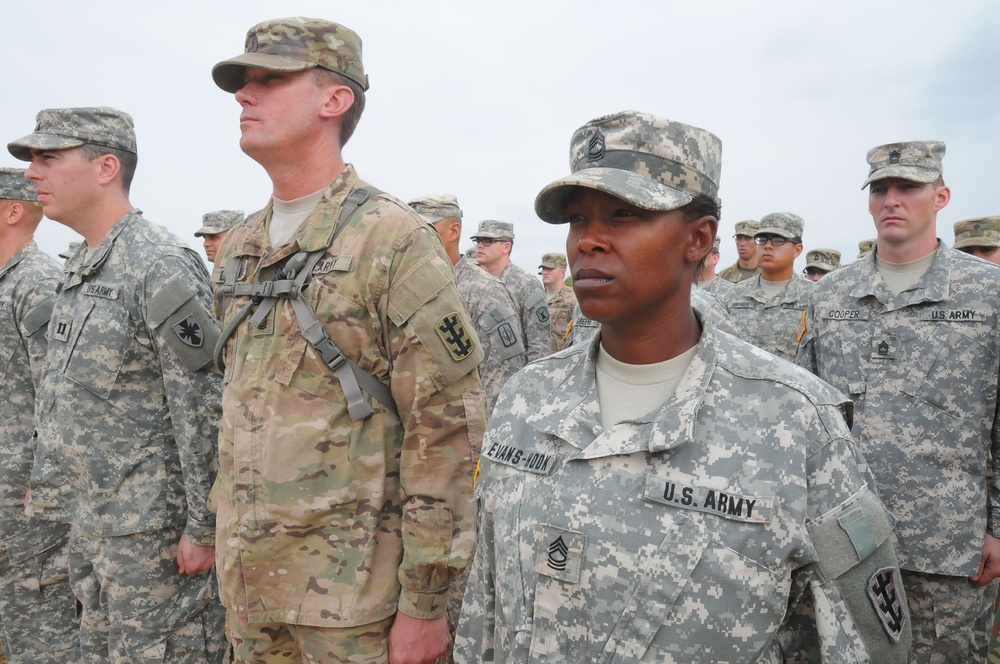 US, Cambodian forces close Angkor Sentinel 2016, celebrate strengthened partnership