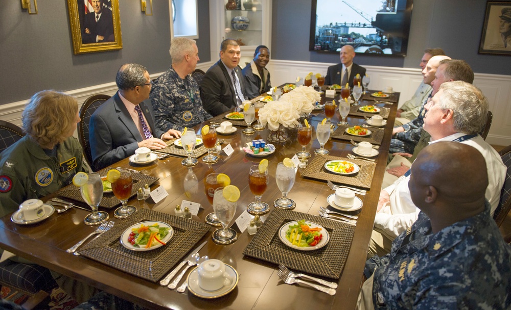 Newport News Mayor Tours CVN 78