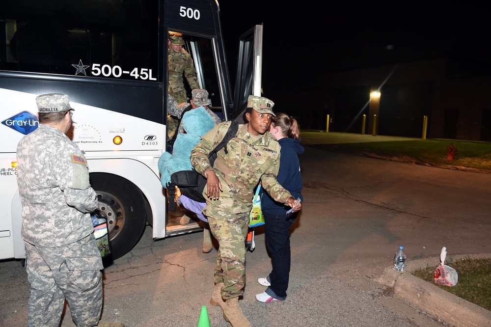 Army Reserve soldiers return from deployment to Guantanamo Bay