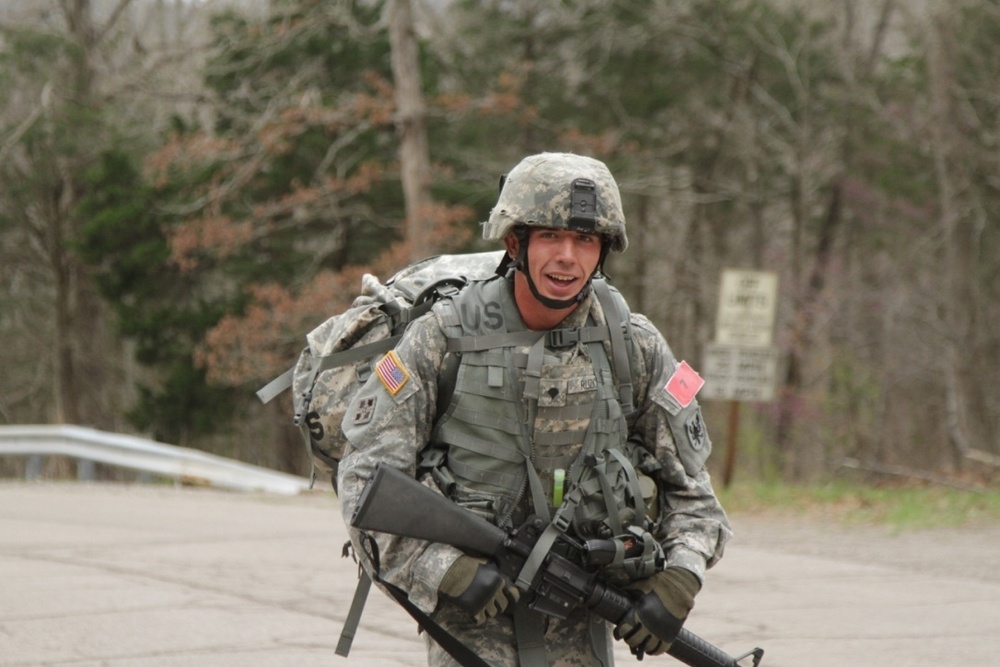 Soldier competes in Best Warrior Competition