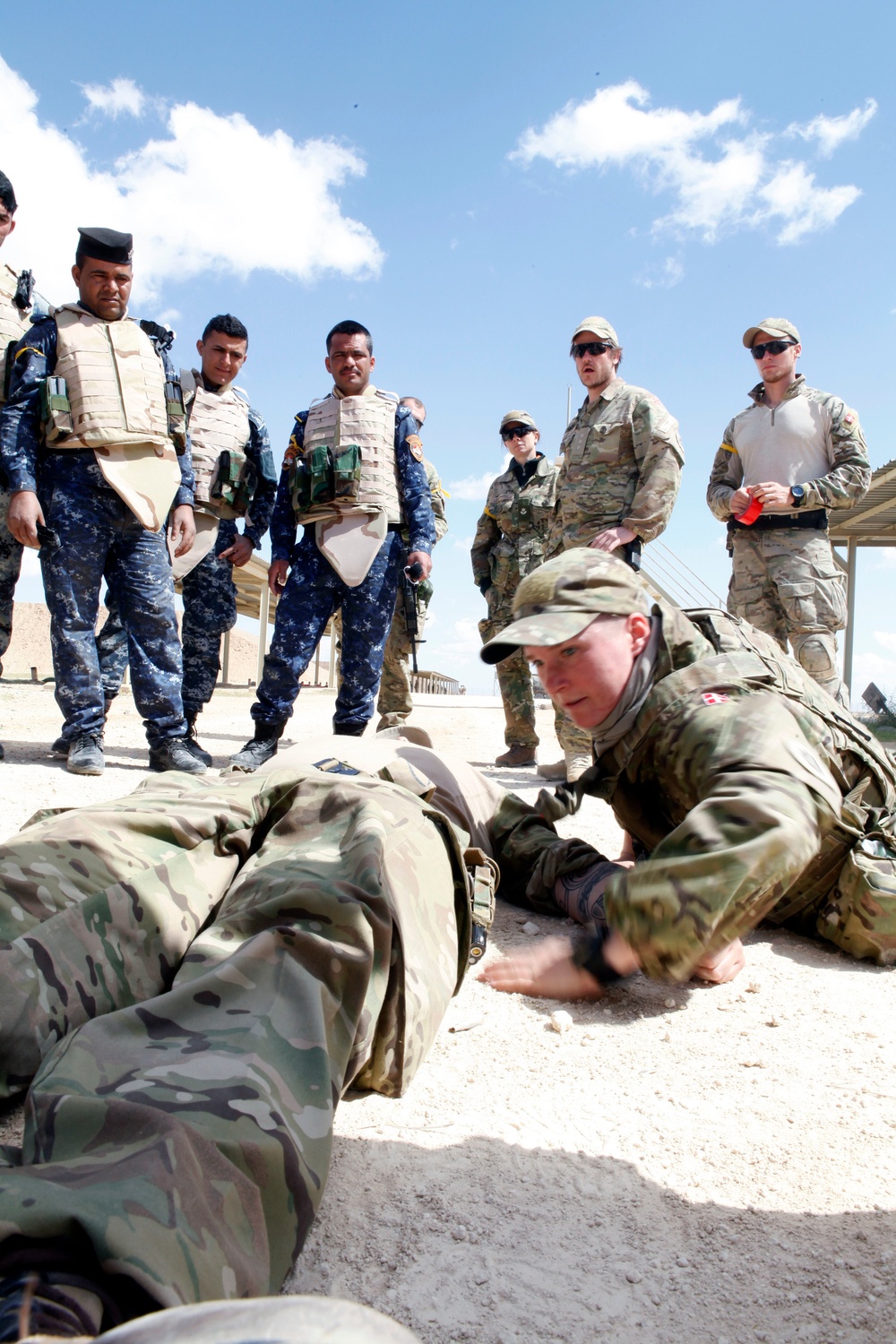 Iraqi Federal Police learn basics in marksmanship, combat life saving