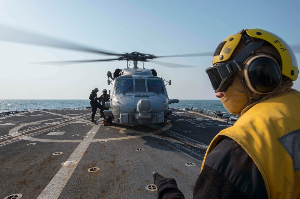 USS McCampbell hosts deputy commodore