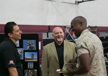 Career, education fair gives Marines, sailors tools for future