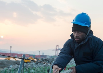 USS Benfold sea and anchor detail