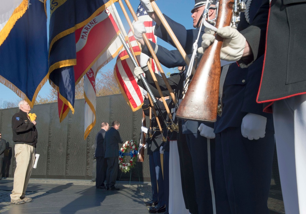 DVIDS - Images - SD lays a wreath at Vietnam Veterans Memorial [Image 3 ...