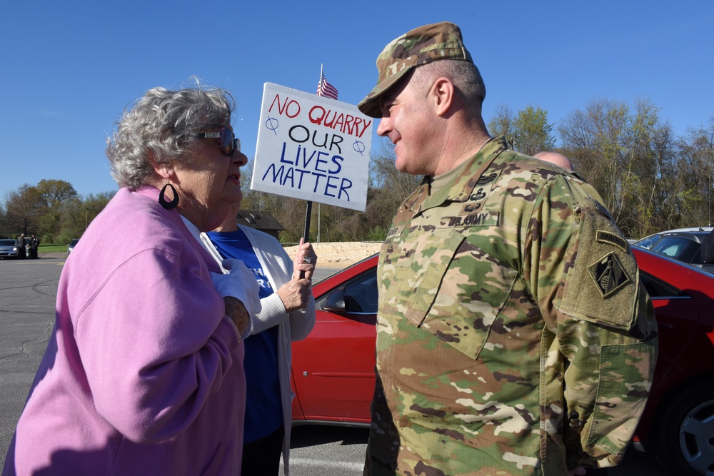 Corps general discusses dam safety issues at Old Hickory Dam with Nashville leaders