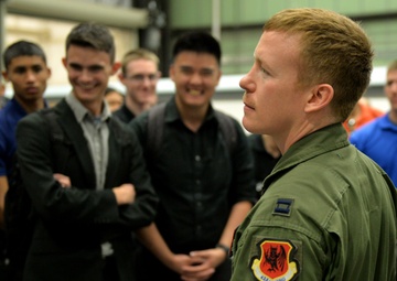 Show and tell: ROTC cadets tour Creech