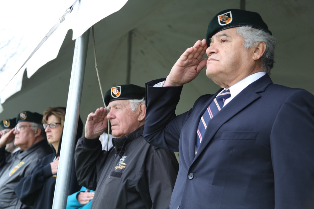 Beret flash changeover ceremony ties together past, present 5th Special Forces Group (Airborne) Soldiers