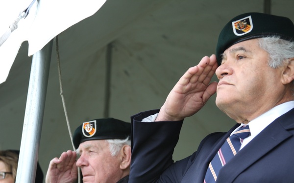 Beret flash changeover ceremony ties together past, present 5th Special Forces Group (Airborne) Soldiers