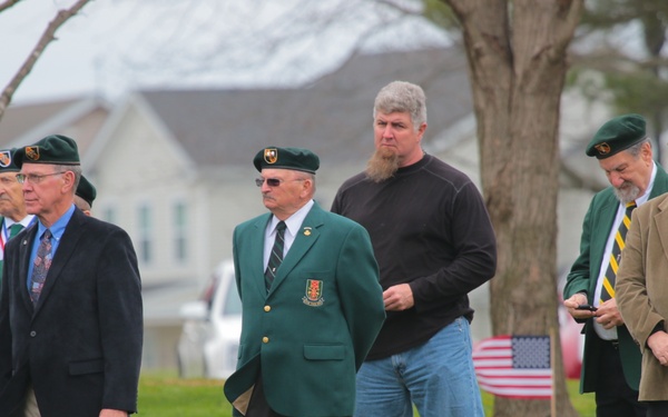 Beret flash changeover ceremony ties together past, present 5th Special Forces Group (Airborne) Soldiers