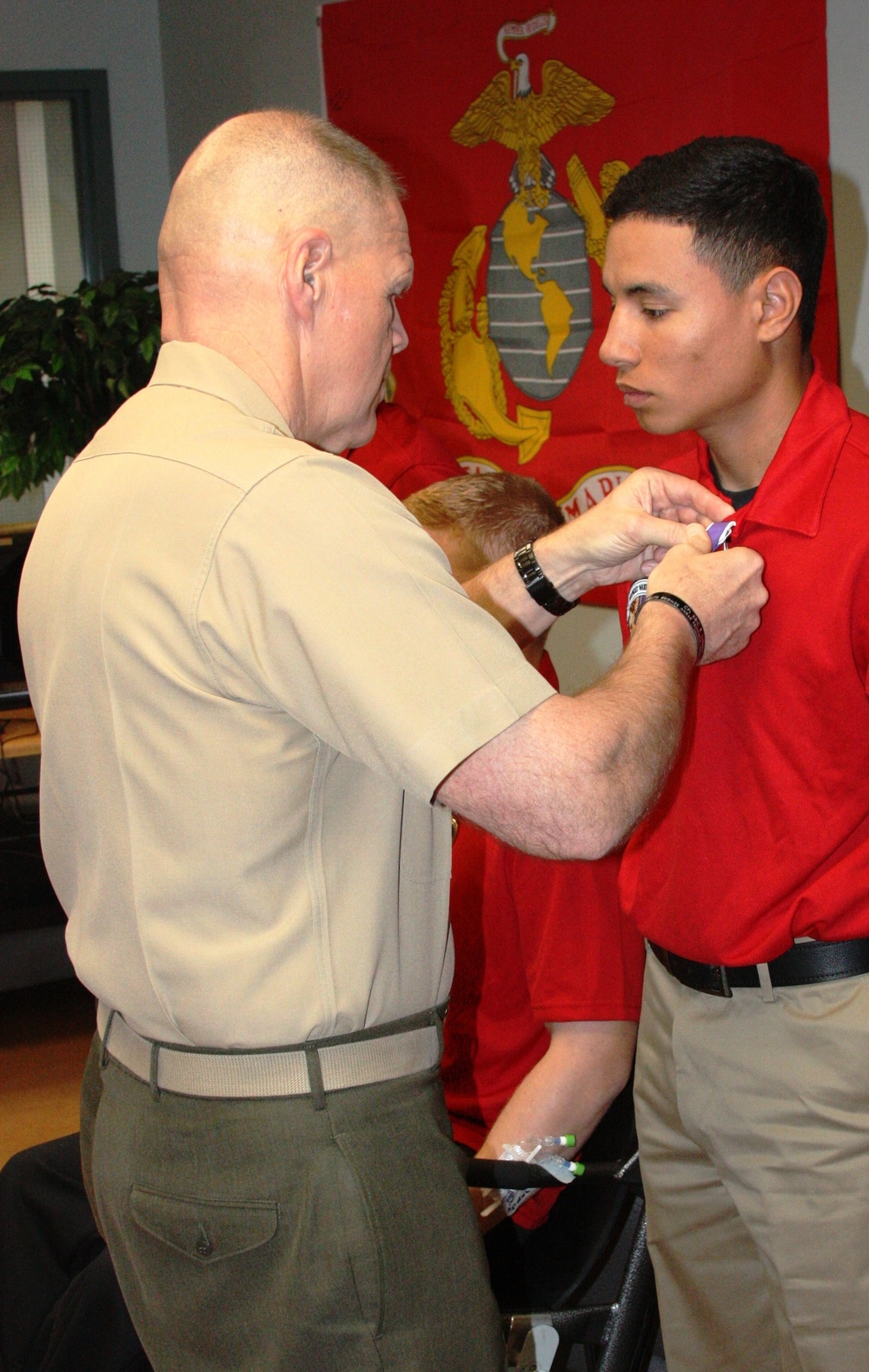 26th MEU Marines Awarded Purple Hearts
