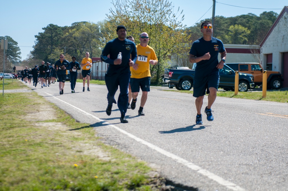 DVIDS - Images - 123rd CPO Birthday Celebration 5k Anchor run [Image 1 ...