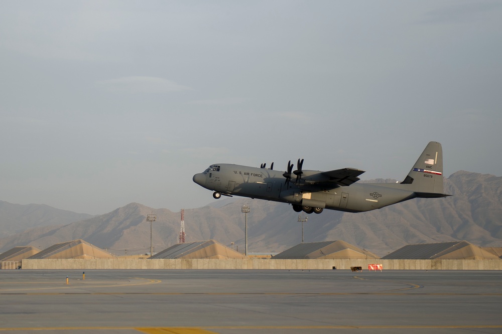 455 EAMXS keep Bagram C-130s flying