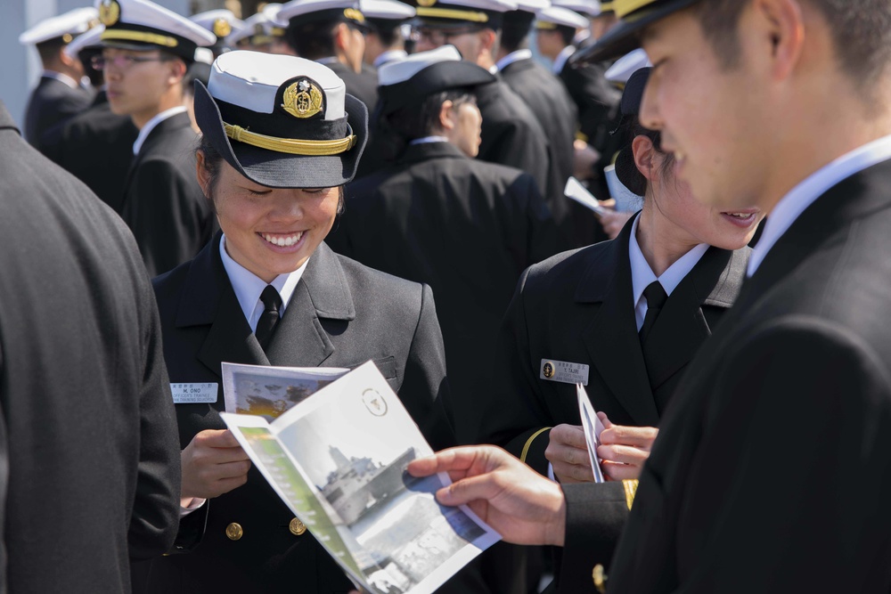 200 JMSDF Ensign Tour aboard USS Green Bay