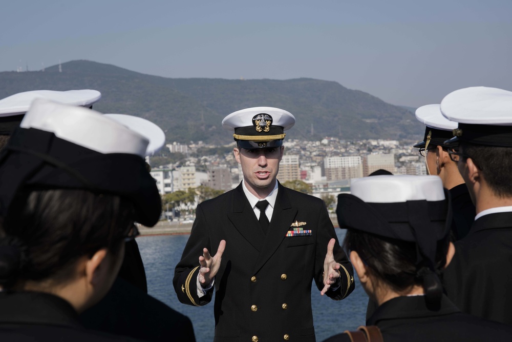 200 JMSDF Ensign Tour aboard USS Green Bay