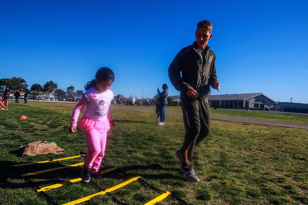 Students face Marine Corps PE Fitness Challenge