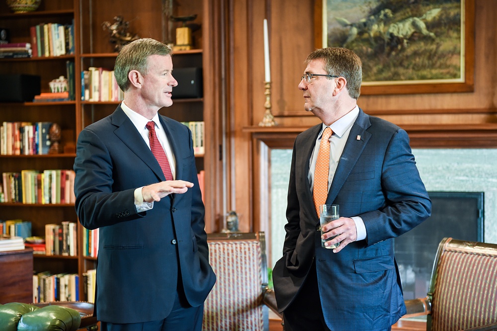 SD meets with University of Texas Chancellor ADM (Ret.) Bill McRaven.