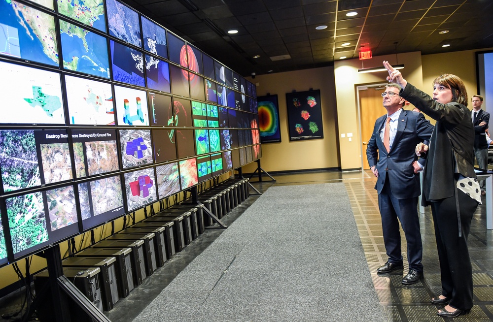 SD tours Texas Advanced Computing Center and Visualization Lab.