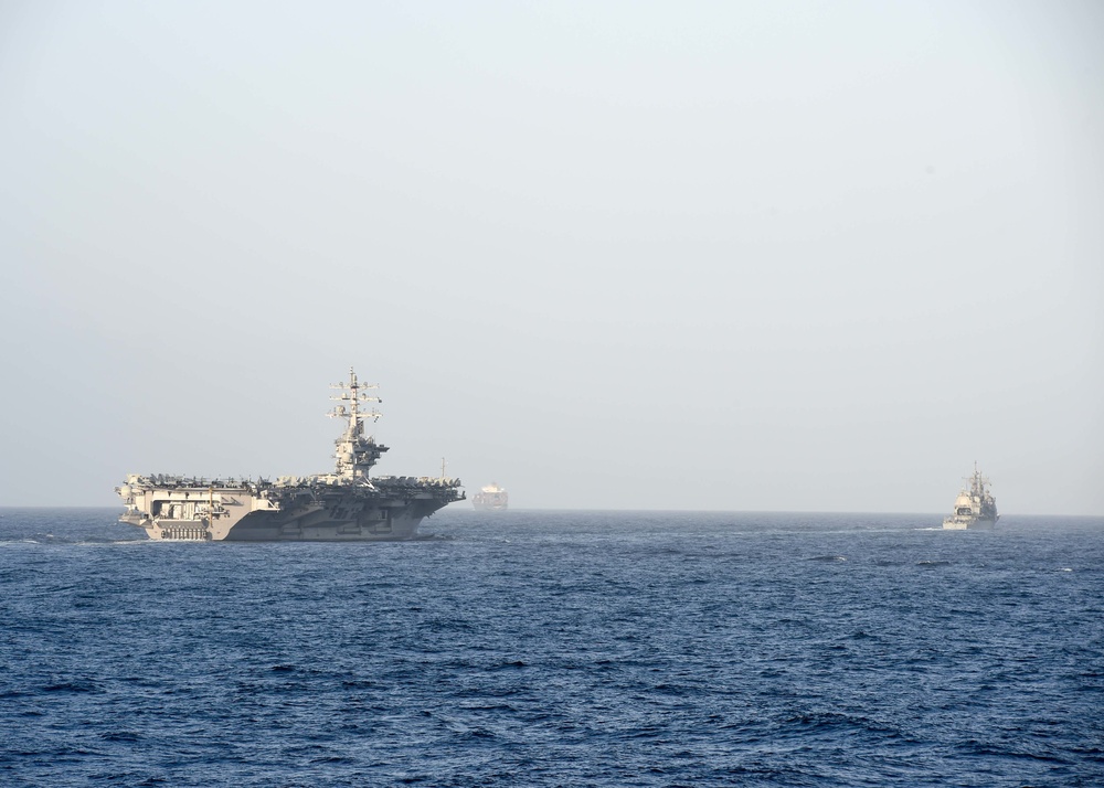 DVIDS - Images - USS Monterey (CG 61) Transit Exercise [Image 1 of 2]