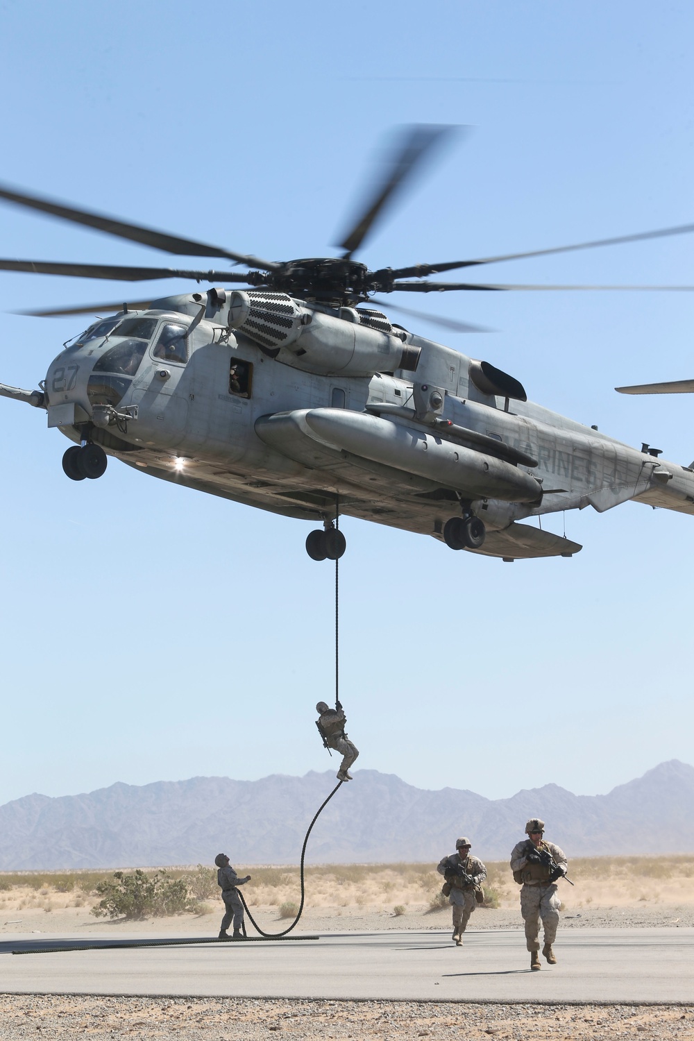 CH-53E Tactics