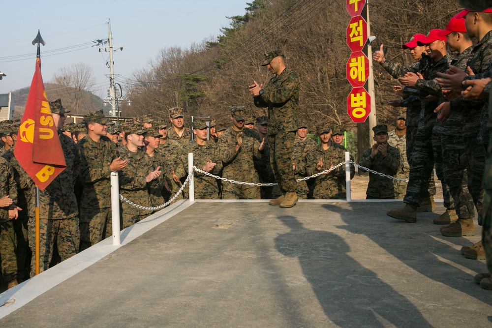 Lava Dogs Train at Korean Ranger Course