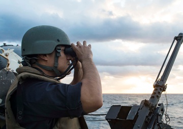 USS Stout (DDG 55) Transit Exercise