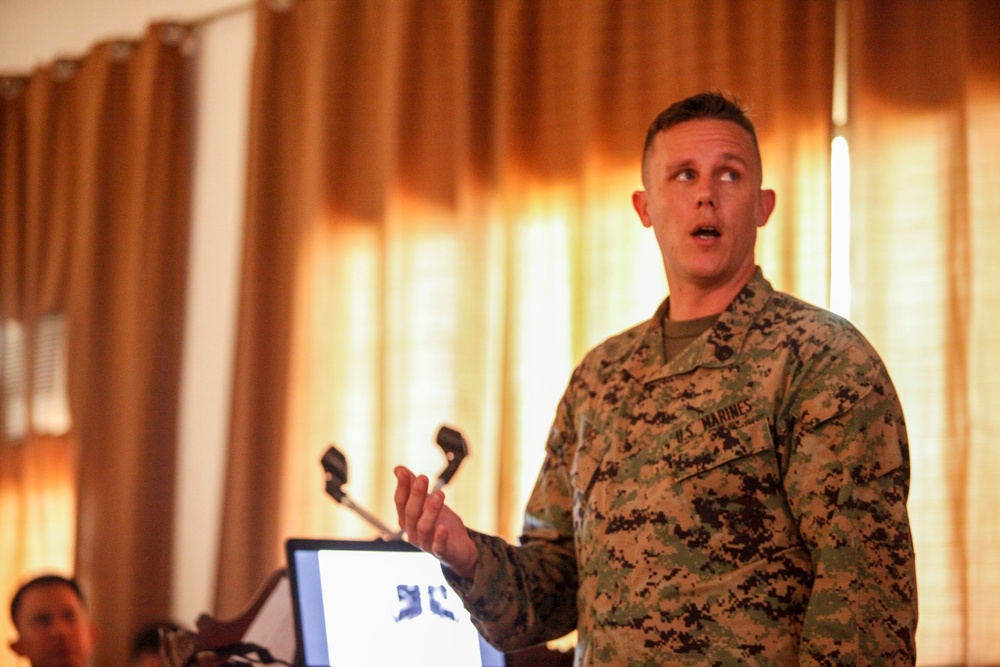 U.S. and Philippine service members participate in a visual communications SME