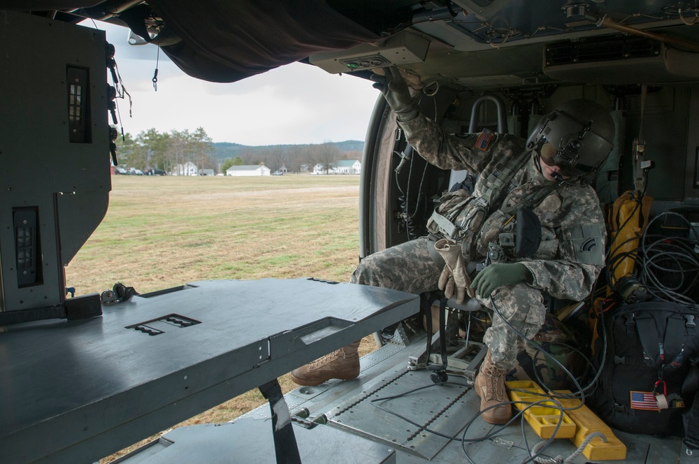 Soldiers Conduct Medevac Training