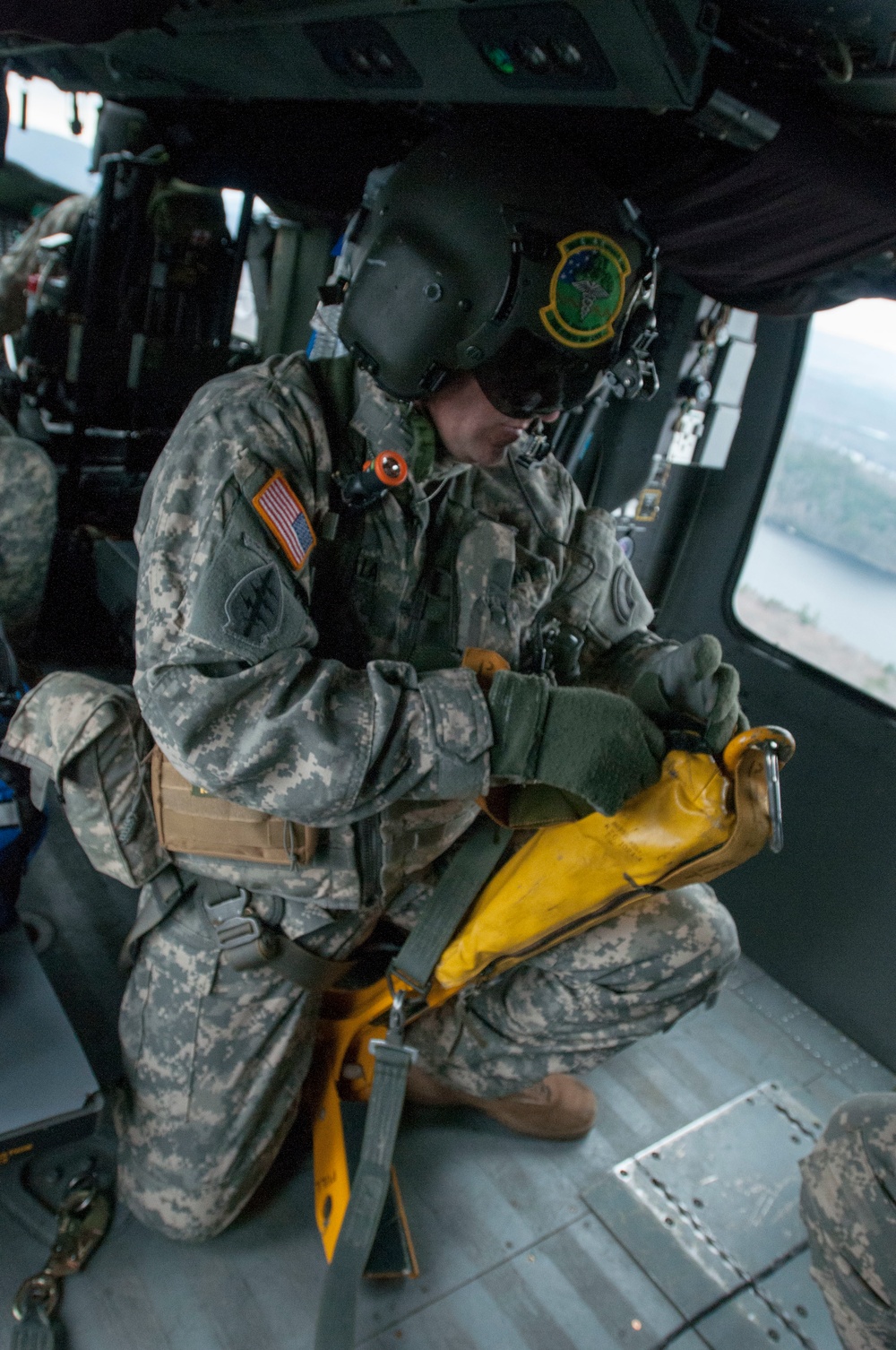 Soldiers Conduct Medevac Training