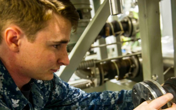 Ford Sailor Trains on DBR