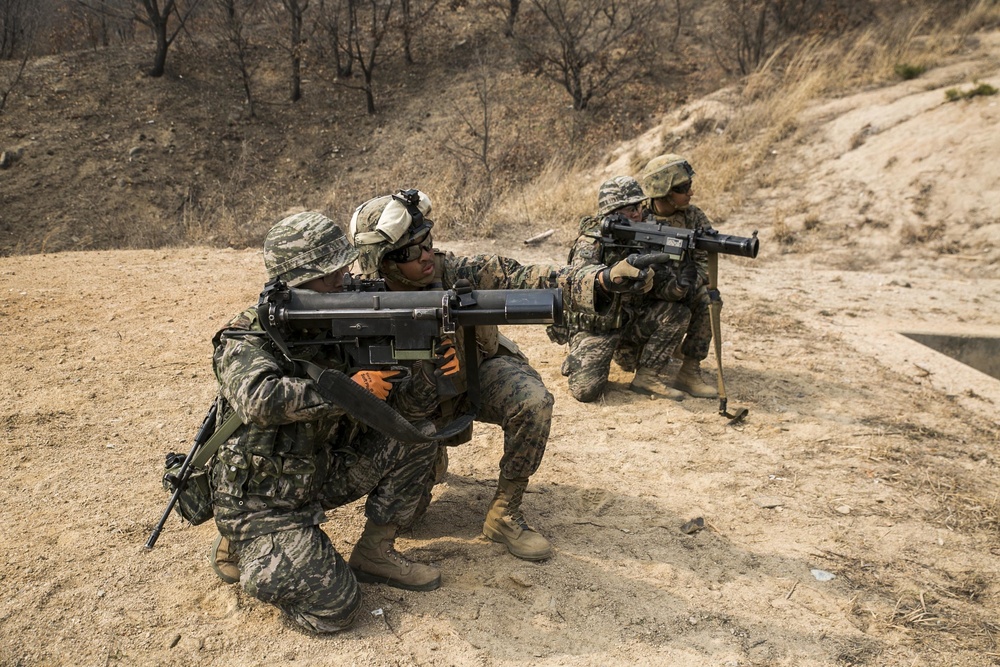 The range is hot: U.S. Marines, ROK Marines execute demolition range